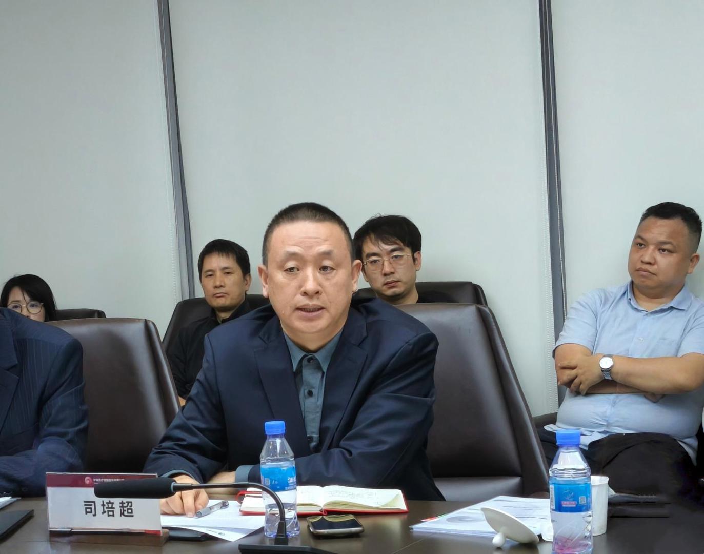 C:/Users/Administrator/Desktop/司总.jpg司总